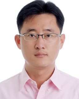 Photo of Jun Seob Lee